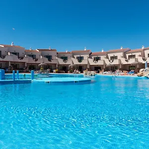 https://apartamentos-lentiscos.balearic-islands.net